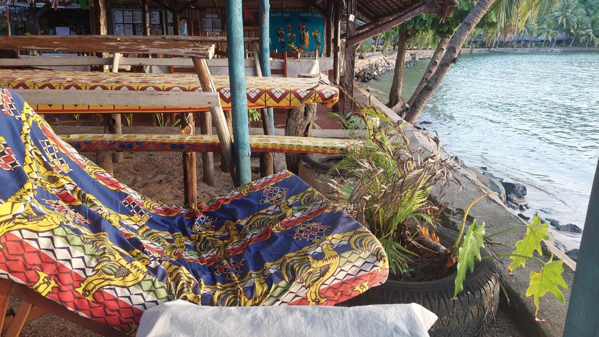 Piscine Bimoko Hotel Nosy-Be Buitenkant foto