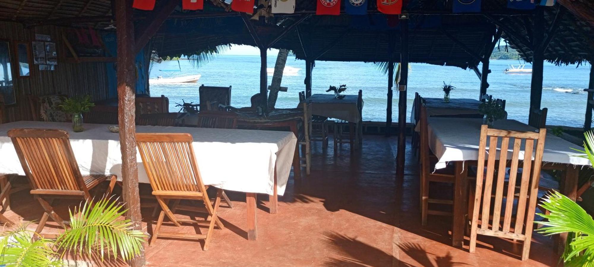 Piscine Bimoko Hotel Nosy-Be Buitenkant foto