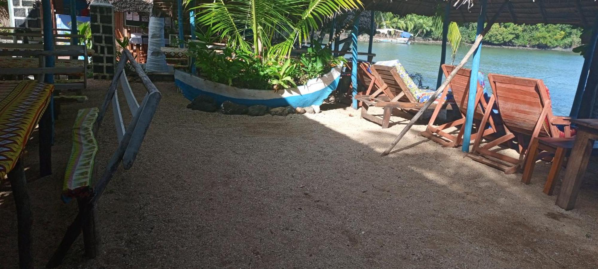 Piscine Bimoko Hotel Nosy-Be Buitenkant foto
