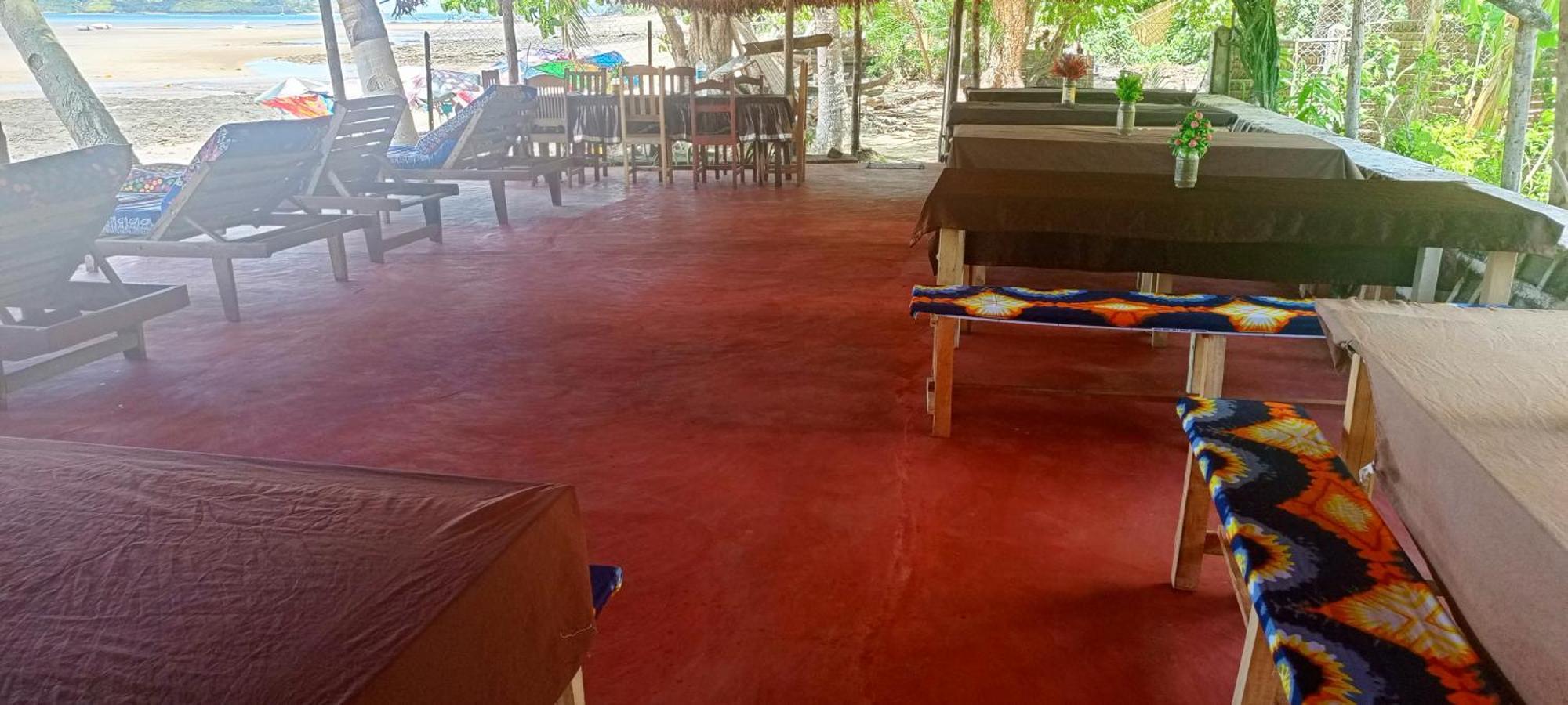 Piscine Bimoko Hotel Nosy-Be Buitenkant foto