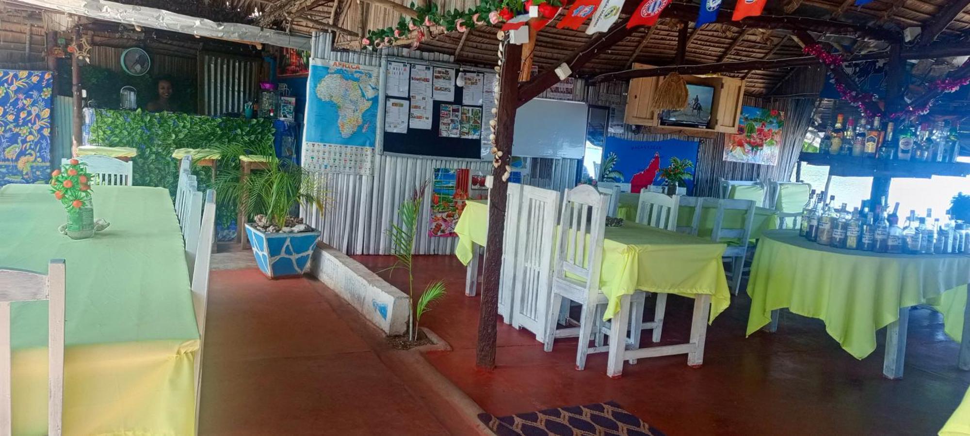 Piscine Bimoko Hotel Nosy-Be Buitenkant foto